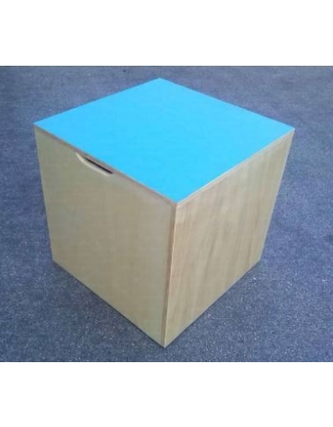 Cubo propriocettivo Dim. 50x50x50 cm., in legno.