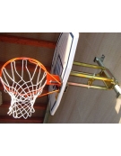 Impianto basket/minibasket a parete tabellone ovale 112 x 73. Sbalzo 60 cm.