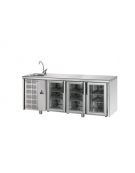 Tavolo Refrigerato GN 1/1 con 3 porte in vetro, 2 luci Neon, piano con lavello e gruppo motore a sinistra cm 187x70x115h