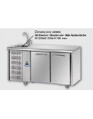 Tavolo Refrigerato GN 1/1 a temperatura normale con 2 porte, piano con lavello e gruppo motore a sinistra cm 142x70x115h