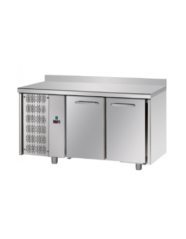 Tavolo Refrigerato a temp. normale con 2 porte, piano in Acciaio Inox con alzatina 100 mm e gruppo motore a sx cm 142x70x95h