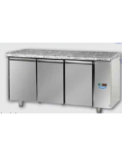 Tavolo Refrigerato GN 1/1 con 3 porte e piano di lavoro in Granito, predisposto per unità frigorifera remota cm 166x70x85h