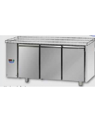 Tavolo Refrigerato GN 1/1 con 3 porte, senza piano di lavoro, predisposto per unità frigorifera remota a sinistra cm 165x70x80h