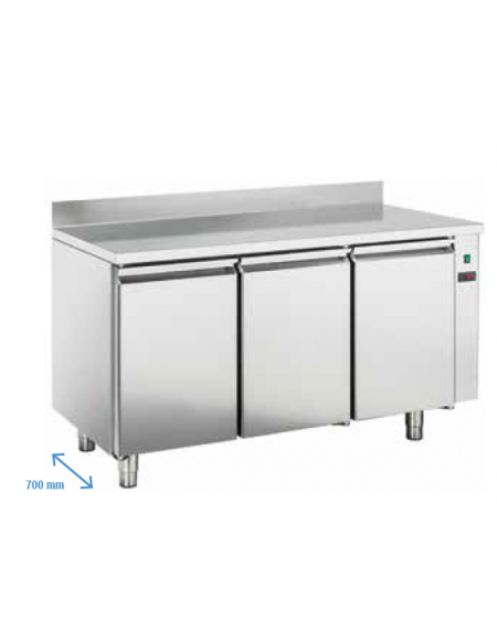 Tavolo GN1/1 refrigerato remoto in acciaio inox con alzatina, refrigerazione ventilata  - mm 1500x700x950h