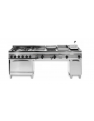 Cucina a gas 6 fuochi, forno a gas GN 2/1, fuochi aperti 4x6 + 2x3,5 n°x kW - cam. forno cm 57,5x65x30 - cm 105x70x85h