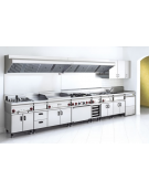 Cucina elett. trifase-11.11kw, 4 piastre su forno elett. con camera cm 64x37x35h multifunzione, porta cieca inox - cm 80x65x87h